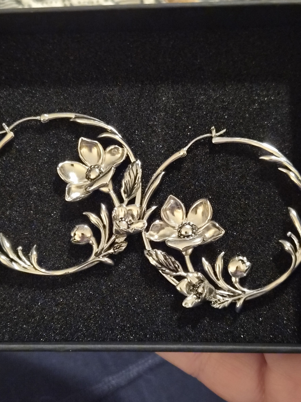 Gold Floral Hoop Earrings - Women Jewelry